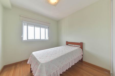 Apartamento à venda com 220m², 4 quartos e 4 vagasSuíte 2