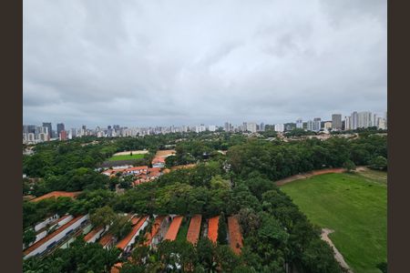 Apartamento à venda com 220m², 4 quartos e 4 vagasVista da Sacada