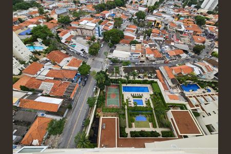 Apartamento à venda com 220m², 4 quartos e 4 vagasÁrea comum - Piscina