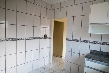 Cozinha de casa para alugar com 3 quartos, 300m² em Jardim Helvecia, Aparecida de Goiânia