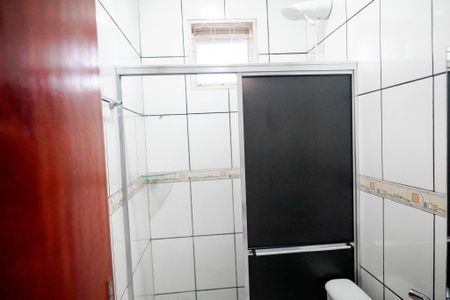 Banheiro de casa para alugar com 3 quartos, 300m² em Jardim Helvecia, Aparecida de Goiânia