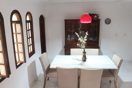 Sala de casa à venda com 3 quartos, 220m² em Olímpico, São Caetano do Sul