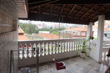 Casa à venda com 220m², 3 quartos e 2 vagasQuintal