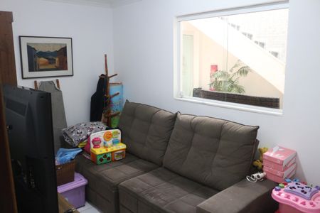 Casa à venda com 220m², 3 quartos e 2 vagasEscritório