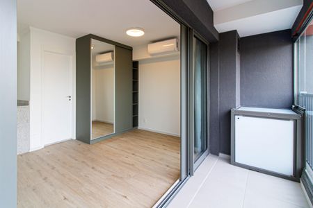 Studio para alugar com 32m², 1 quarto e sem vagaVaranda