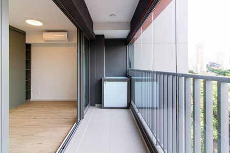 Studio para alugar com 32m², 1 quarto e sem vagaVaranda