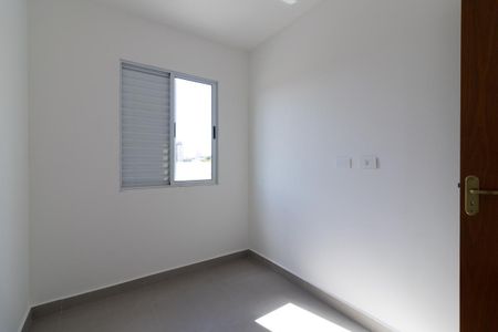 Quarto 2 de apartamento para alugar com 2 quartos, 40m² em Jardim Popular, São Paulo