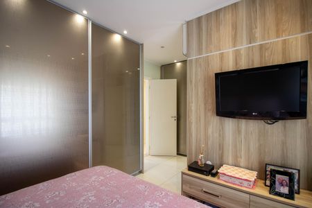 Apartamento à venda com 138m², 3 quartos e 2 vagasSuíte 1