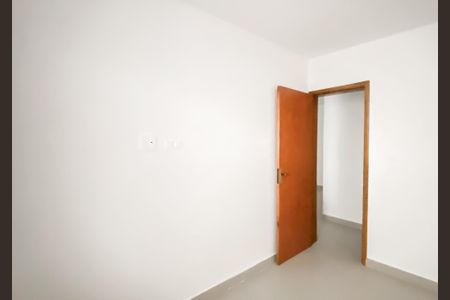 Quarto 1 de apartamento para alugar com 2 quartos, 42m² em Parque Boturussu, São Paulo