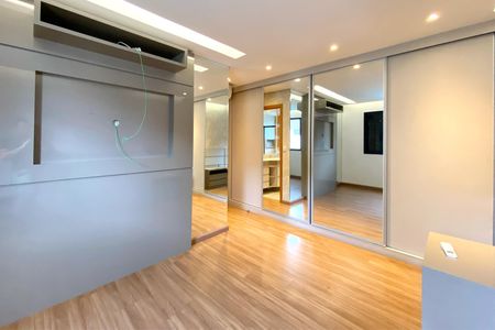 Apartamento para alugar com 102m², 3 quartos e 2 vagasSuite 1