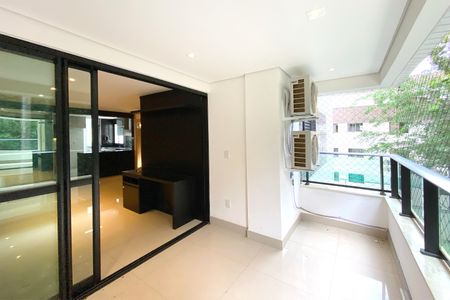 Apartamento para alugar com 102m², 3 quartos e 2 vagasVaranda da Sala