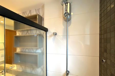 Apartamento para alugar com 102m², 3 quartos e 2 vagasBanheiro