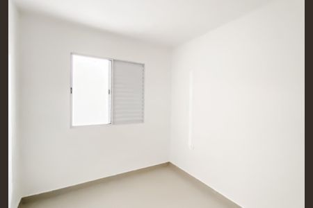 Quarto 2 de apartamento para alugar com 2 quartos, 42m² em Parque Boturussu, São Paulo