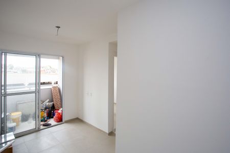 Sala de apartamento para alugar com 2 quartos, 45m² em Canhema, Diadema