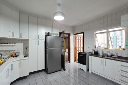 Apartamento à venda com 101m², 3 quartos e 3 vagasCozinha