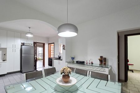 Apartamento à venda com 101m², 3 quartos e 3 vagasCopa