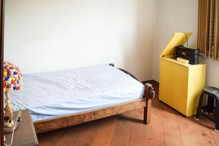 Apartamento à venda com 67m², 2 quartos e 1 vagaQuarto 2