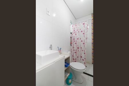 Casa à venda com 150m², 3 quartos e 4 vagasBanheiro Suíte 2