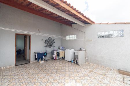 Casa à venda com 150m², 3 quartos e 4 vagasÁrea de Serviço