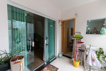 Casa à venda com 150m², 3 quartos e 4 vagasQuintal