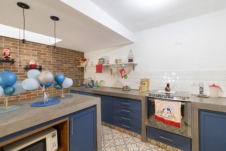 Casa à venda com 150m², 3 quartos e 4 vagasSala e Cozinha