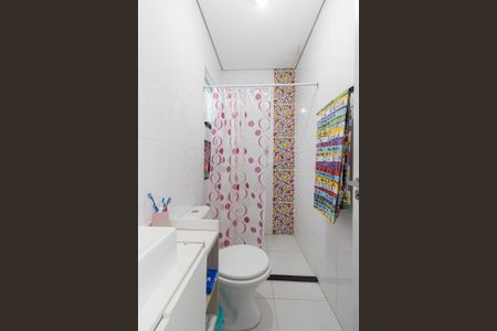 Casa à venda com 150m², 3 quartos e 4 vagasBanheiro Suíte 2