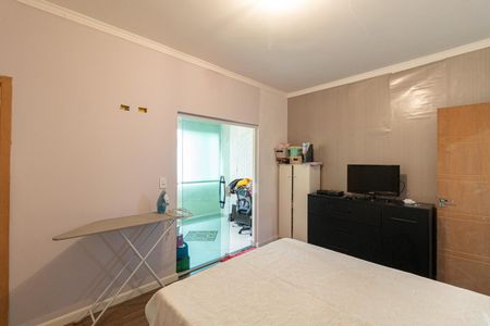 Casa à venda com 150m², 3 quartos e 4 vagasSuíte 1