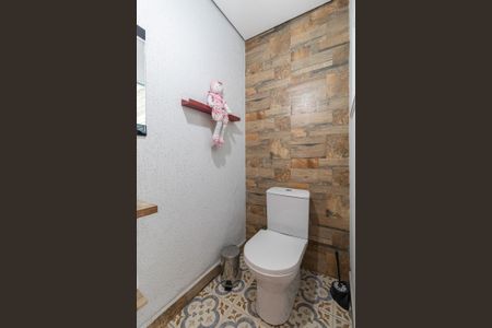 Casa à venda com 150m², 3 quartos e 4 vagasLavabo Externo 