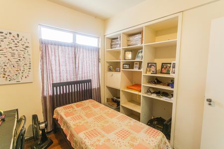 Apartamento à venda com 105m², 3 quartos e 1 vagaQuarto 2