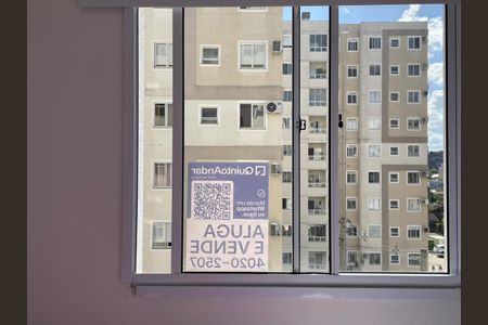 Apartamento para alugar com 51m², 2 quartos e 1 vagaPlaca Cod. UWQF-134
