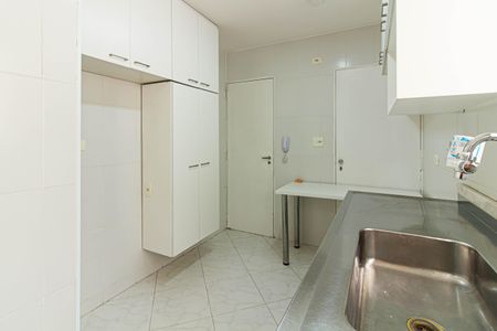 Apartamento para alugar com 95m², 2 quartos e 1 vagaCozinha