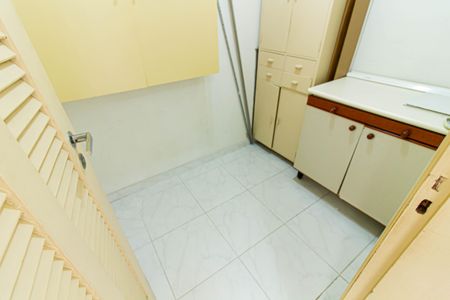 Apartamento para alugar com 95m², 2 quartos e 1 vagaÁrea de Serviço