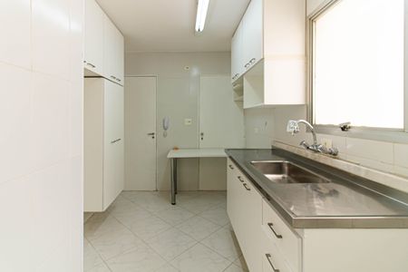 Apartamento para alugar com 95m², 2 quartos e 1 vagaCozinha