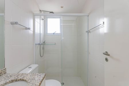 Apartamento à venda com 63m², 2 quartos e 2 vagasBanheiro da Suíte