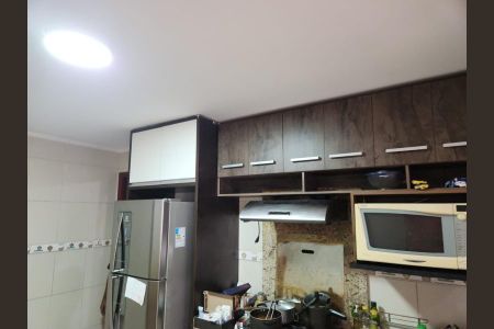 Casa à venda com 203m², 3 quartos e 2 vagas Casa à venda com 203m², 3 quartos e 2 vagasFoto 05