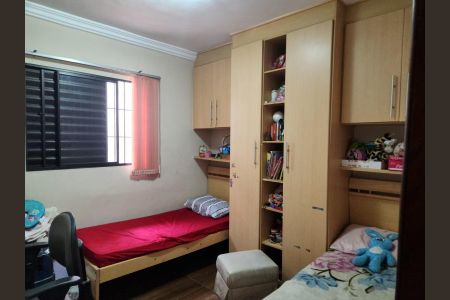 Foto 10 de casa à venda com 3 quartos, 203m² em Quitaúna, Osasco