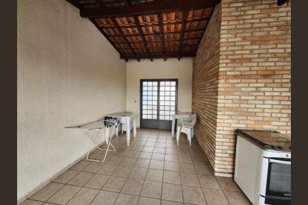 Casa à venda com 203m², 3 quartos e 2 vagas Casa à venda com 203m², 3 quartos e 2 vagasFoto 17