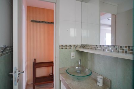 Apartamento para alugar com 67m², 3 quartos e 1 vagaBanheiro 