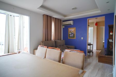 Sala  de apartamento para alugar com 3 quartos, 67m² em Morro Santana, Porto Alegre