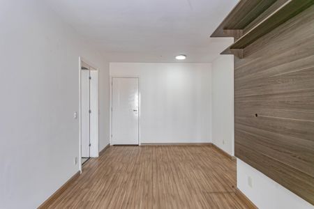 Sala de apartamento para alugar com 2 quartos, 63m² em Vila Nair, São Paulo