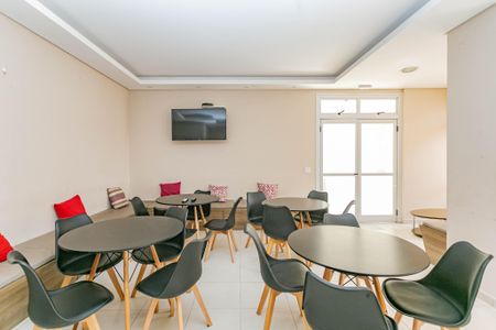 Apartamento para alugar com 63m², 2 quartos e 1 vagaÁrea comum - Salão de festas