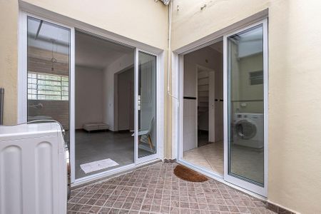 Casa à venda com 96m², 3 quartos e sem vagaQuintal