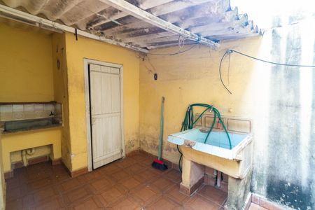 Casa à venda com 135m², 2 quartos e 3 vagasLavanderia