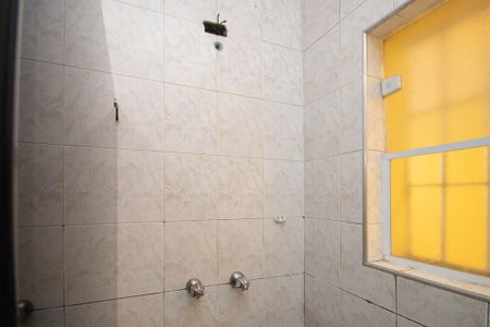 Casa à venda com 115m², 4 quartos e 2 vagas Casa à venda com 115m², 4 quartos e 2 vagasBanheiro