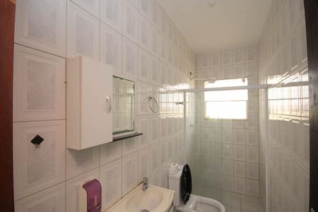 Casa à venda com 115m², 4 quartos e 2 vagas Casa à venda com 115m², 4 quartos e 2 vagasBanheiro 2