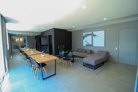 Apartamento para alugar com 40m², 2 quartos e sem vaga