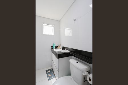 Casa à venda com 119m², 2 quartos e 2 vagas Casa à venda com 119m², 2 quartos e 2 vagasBanheiro da suíte 2