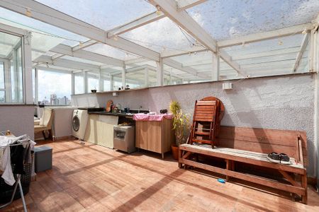 Casa à venda com 119m², 2 quartos e 2 vagas Casa à venda com 119m², 2 quartos e 2 vagasSolarium