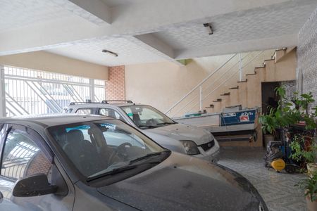 Casa à venda com 300m², 4 quartos e 4 vagasGaragem