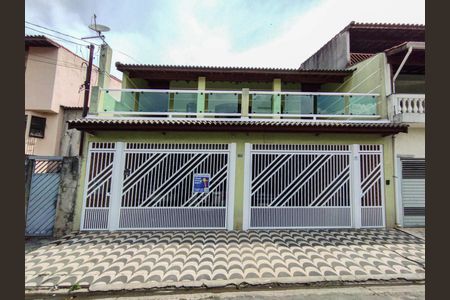 Casa à venda com 300m², 4 quartos e 4 vagasFachada